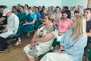 Рабочий день депутата Заксобрания Ольги Хромушиной прошел в Сорочинске